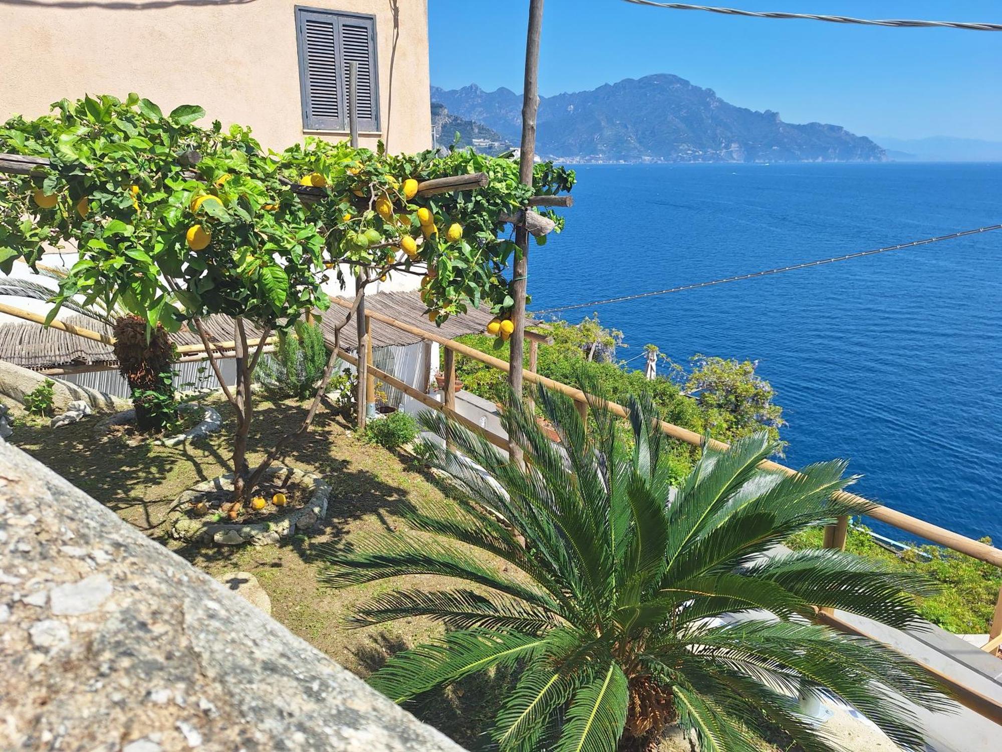 Villa Gianna Amalfi Coast コンカ・デイ・マリーニ エクステリア 写真
